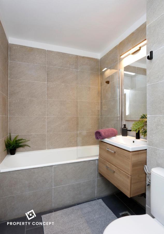 Brand New Lovely Studio Near Metro Station Bucureşti Eksteriør bilde